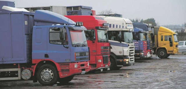 FG to ban importation of trucks above 10 years