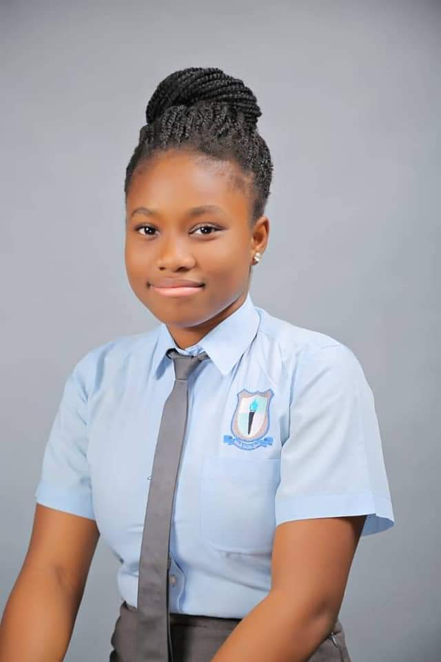 "Just a pain in the leg" - Father of student who had 7 A1s in WAEC explains how his daughter died in moving tribute 