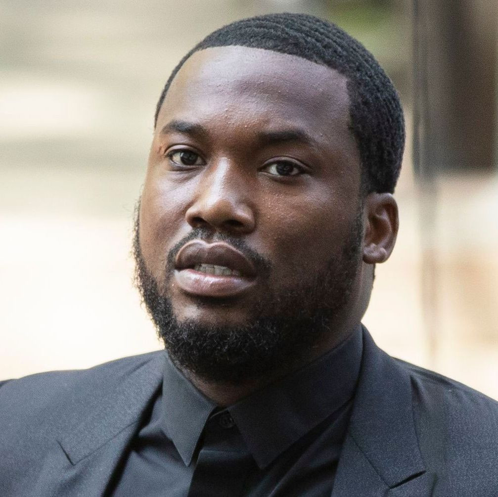 Nigerians and Ghanaians bicker as US rapper, Meek Mill, signifies interest in buying a property in Ghana