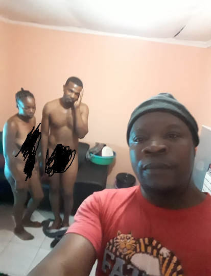 Man who caught his wife sleeping with his friend in their home takes a selfie for his in-laws (photos)