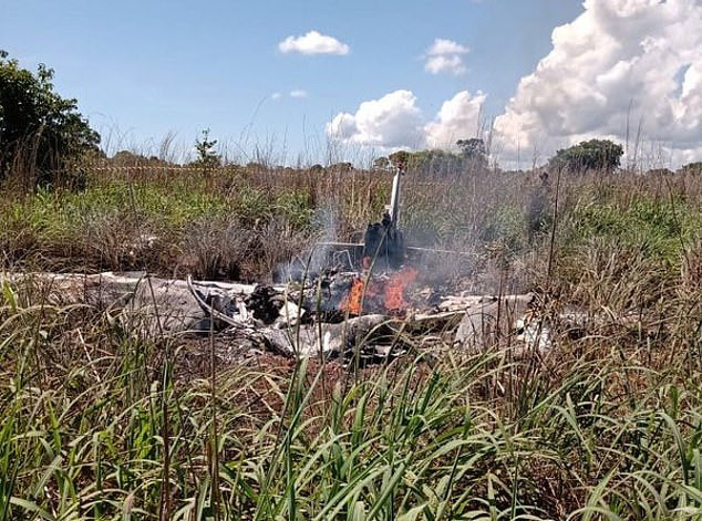 Four players and president of Brazilian fourth-tier club Palmas killed in horror plane crash (photos