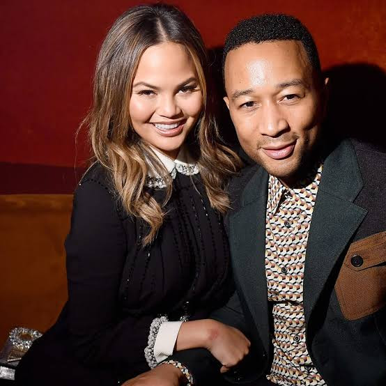  Chrissy Teigen reveals the strangest places she and husband, John Legend have had s3x (video)