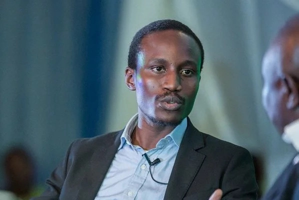 Grow up, when Microsoft opened 0m development centers in Nigeria and Kenya nobody went about dissing South Africa or politicizing anything - Presidential aide, Tolu Ogunlesi
