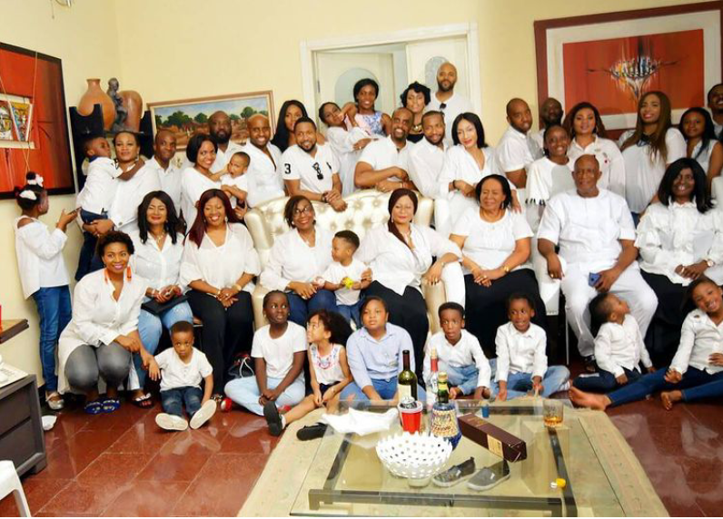Photos of 96-year-old Nigerian woman who has 12 children, 36 grandchildren and 43 great grandchildren