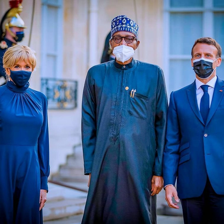 President Buhari meets French President, Emmanuel Macron and his wife, Brigitte (photos/video)
