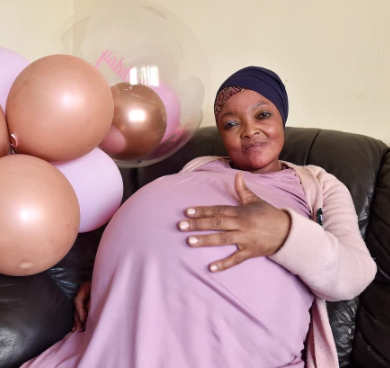 South African woman breaks record as she gives birth to 10 babies at once