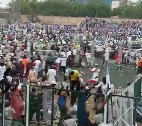 Violence erupts at APC mega rally in Kano (video)