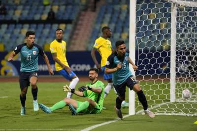 Copa America: Ecuador ends Brazil?s ten-game winning run; Qualify for quarterfinals