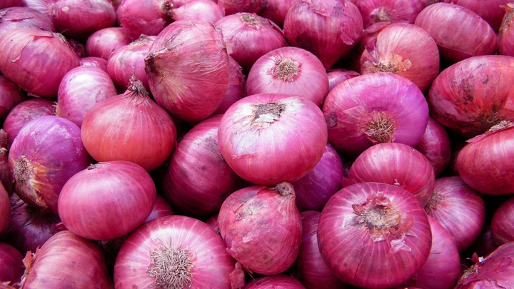 FACT-CHECK: Consumption of raw onions, garlics doesn&#39;t cure COVID-19 |  International Centre for Investigative Reporting