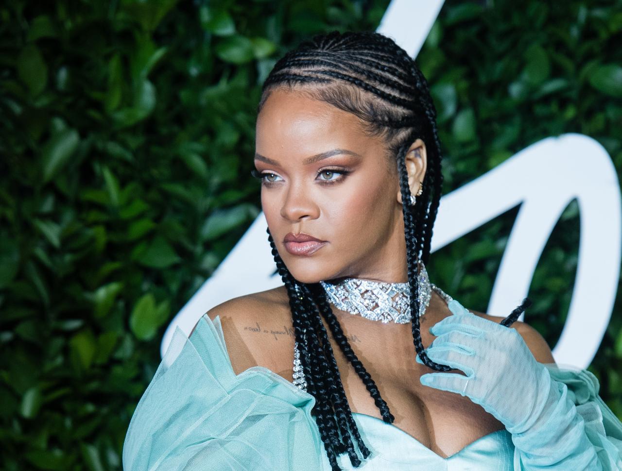 Rihanna is officially a billionaire, Forbes says?