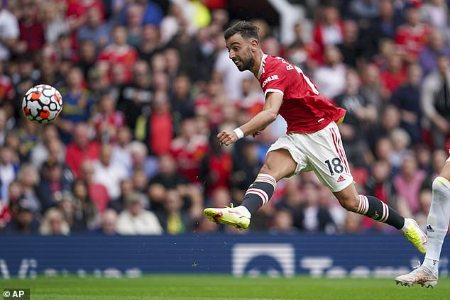 English Premier League: Bruno Fernandes and Paul Pogba make headlines as Manchester United rout Leeds United 5-1 