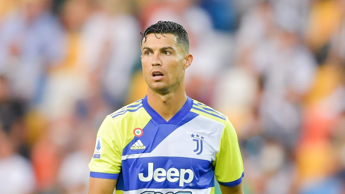 Cristiano Ronaldo reportedly pushing for a move to Manchester City in a 