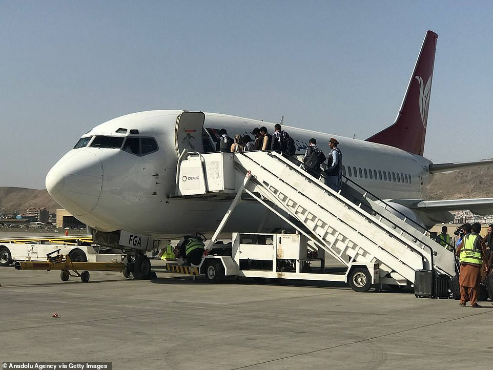 Taliban restart domestic flights from Kabul airport for the first time since US exit (photos)