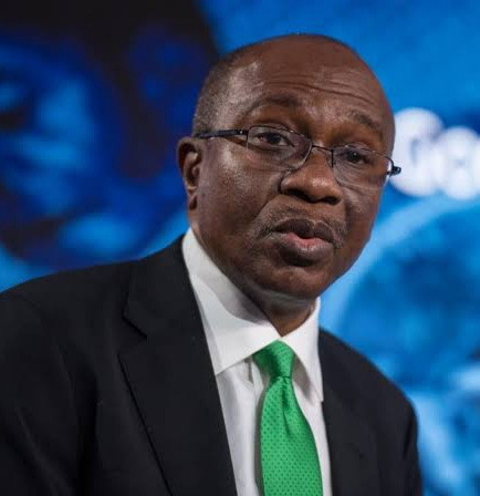 CBN declares founder of AbokiFX, Oniwinde Adedotun, wanted and CBN Governor, Emefiele, challenges those who have a problem with it to come and fight him (video)