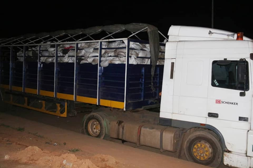 Kano anti-graft agency arrests suspects with two trailers loaded with toxic and expired maize 