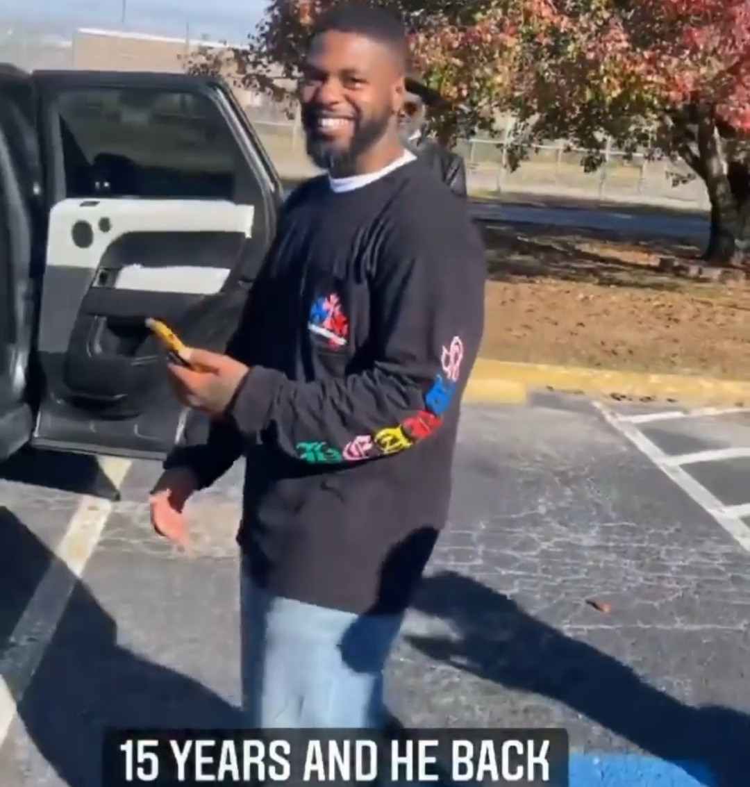 Offset welcomes his brother home after serving 15 years in prison (video)