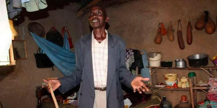 "I sold my land to educate him from primary school to university" - 73-year-old Kenyan man drags son to court seeking 20% of his salary for upkeep 