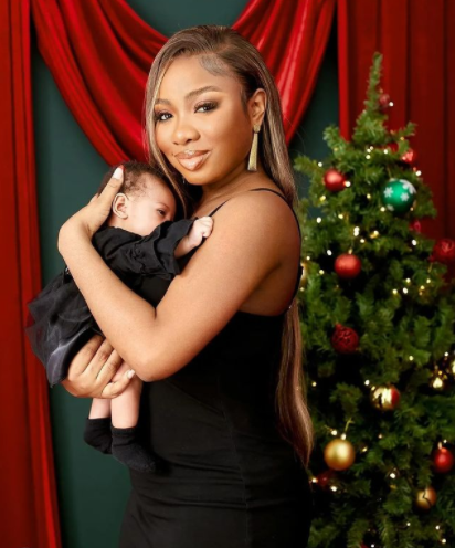 Singer Mocheddah shares first photo with her baby