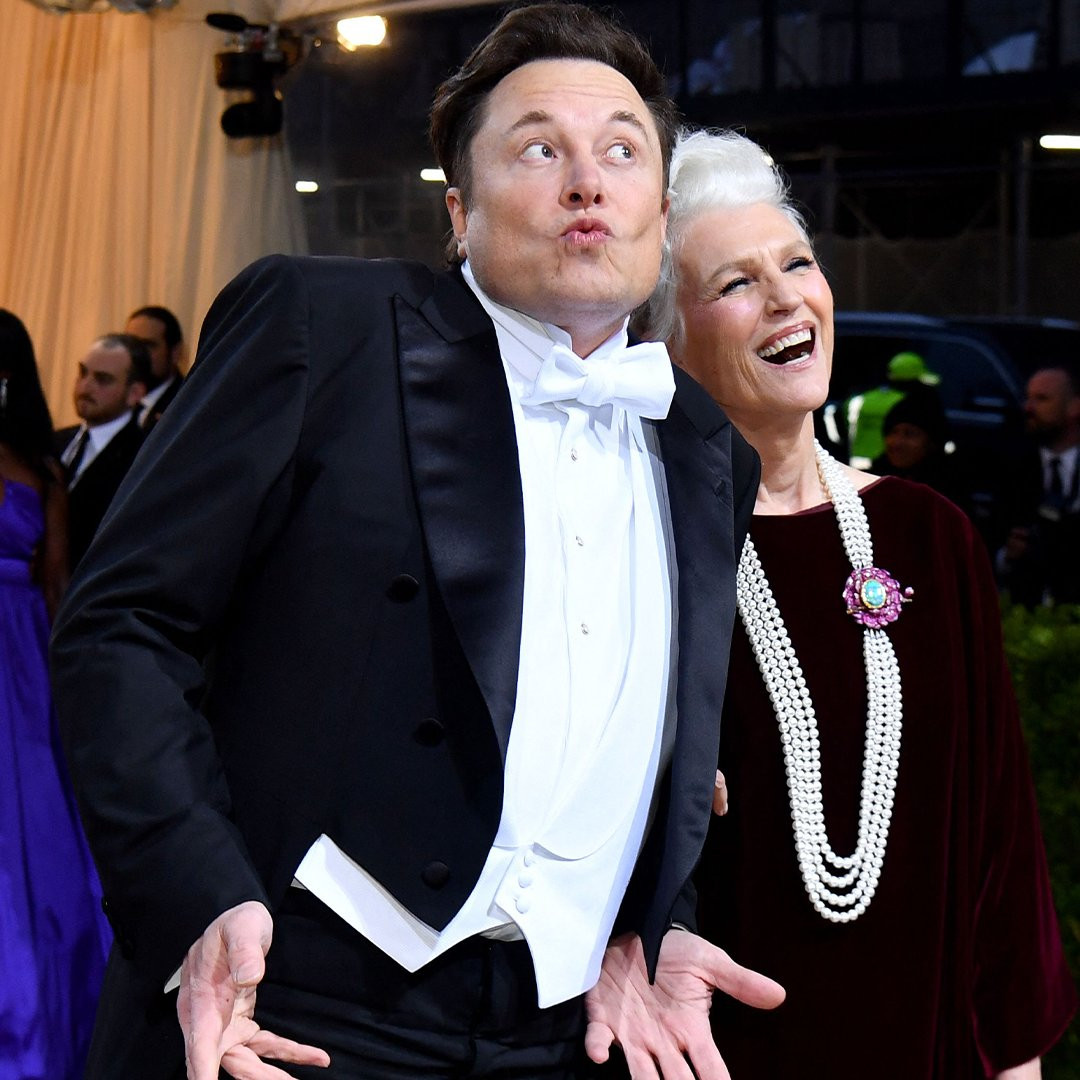 Goofy Elon Musk attends Met Gala red carpet with his mom as he is spotted out in public for the first time since buying Twitter (photos)
