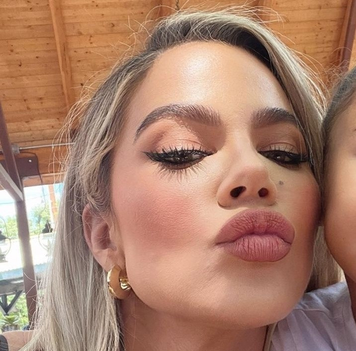 "Thank you for my perfect nose" Khloe Kardashian praises plastic surgeon Dr. Kanodia for the work done on her face