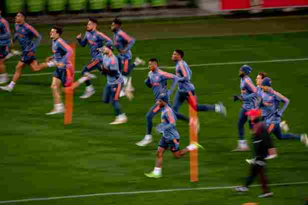 Erik ten Hag puts his Manchester United side through their paces as they train in Melbourne