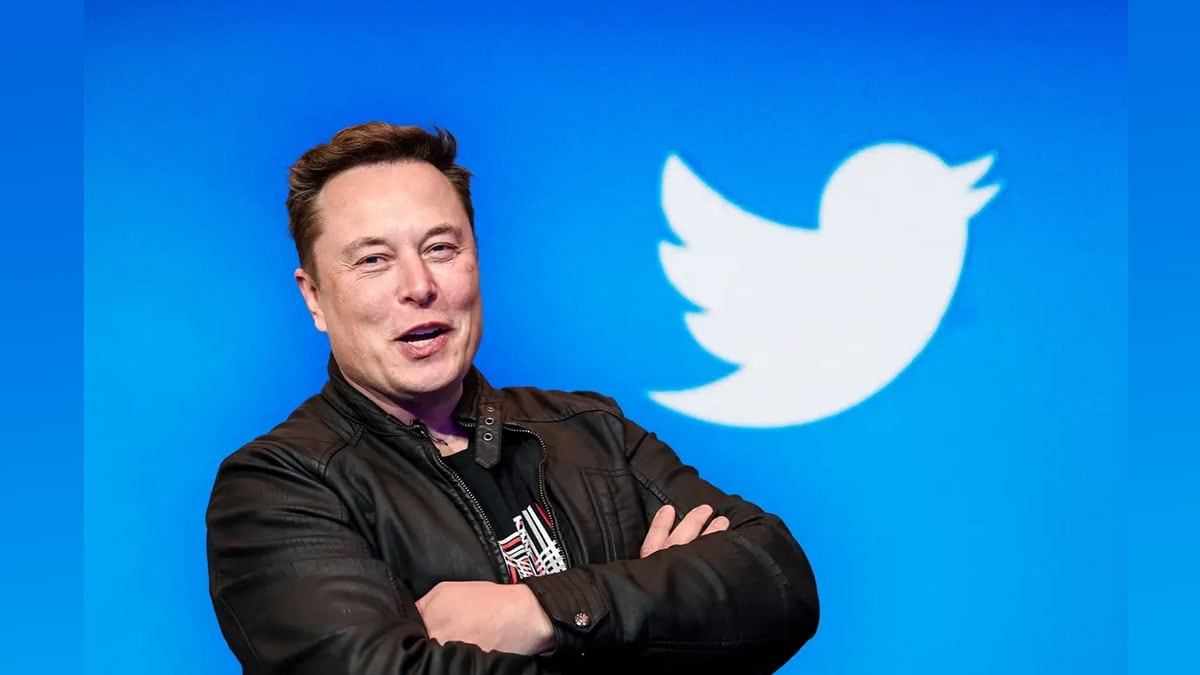 US judge orders Twitter to turn over some data from 9,000 accounts to Elon Musk as he tries to back out of $44B takeover
