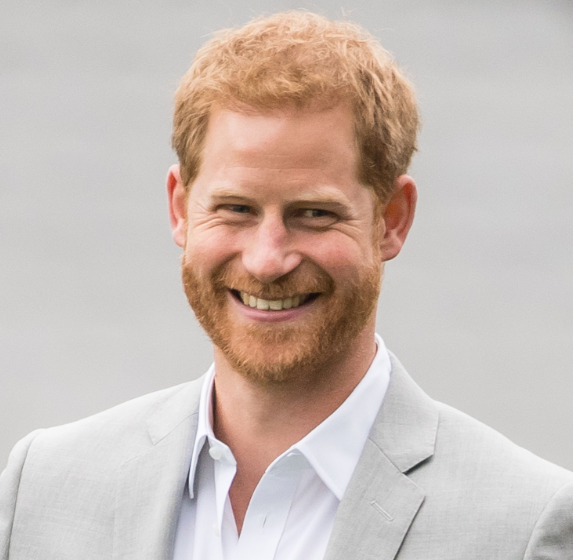 Prince Harry breaks silence on not being allowed to wear military uniform for Queen