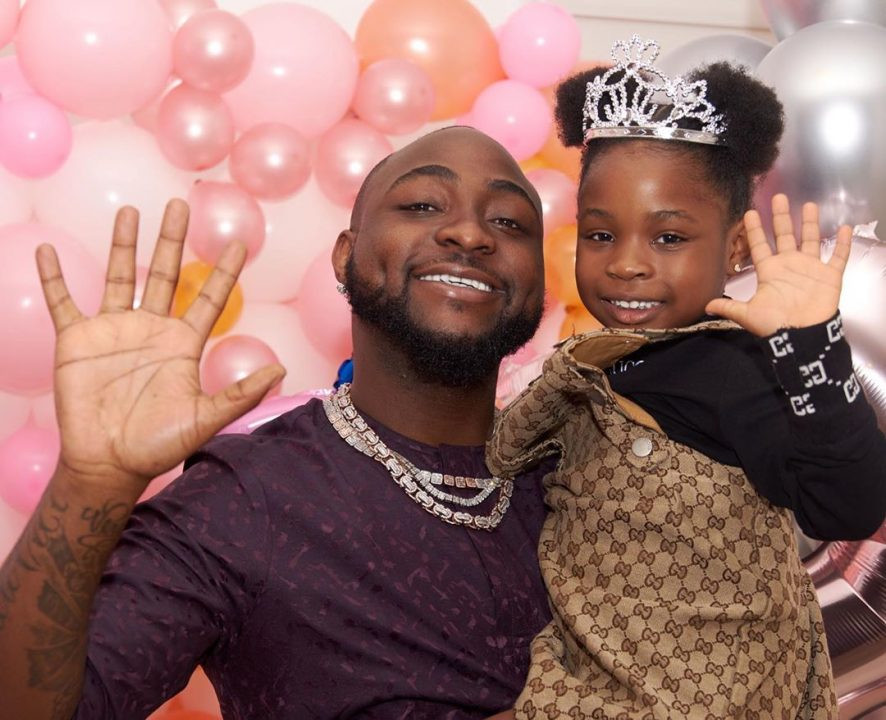 Davido?s first daughter, Imade celebrates his 30th birthday with a photo of the singer with his three children including late Ifeanyi