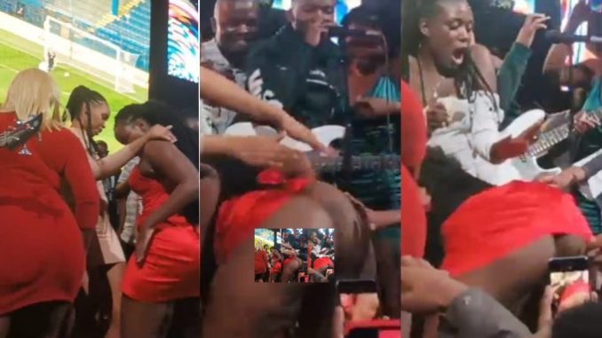 Lady reveals her goodies kpekus while dancing on stage (Watch Video)