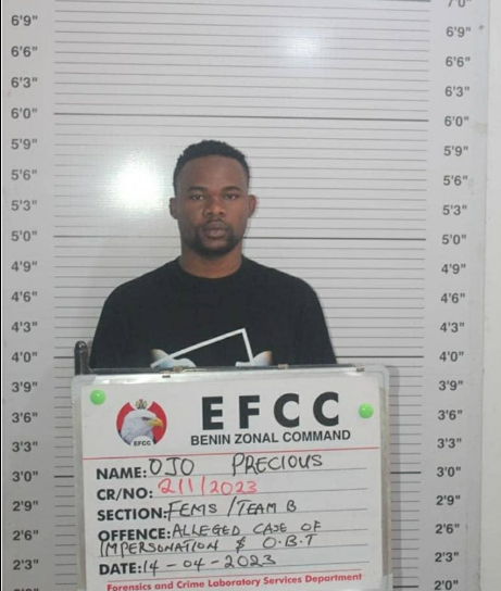 Alleged 8,000 fraud; EFCC arrests suspected  Yahoo boy at his Luxury Hotel in Delta state (photos)